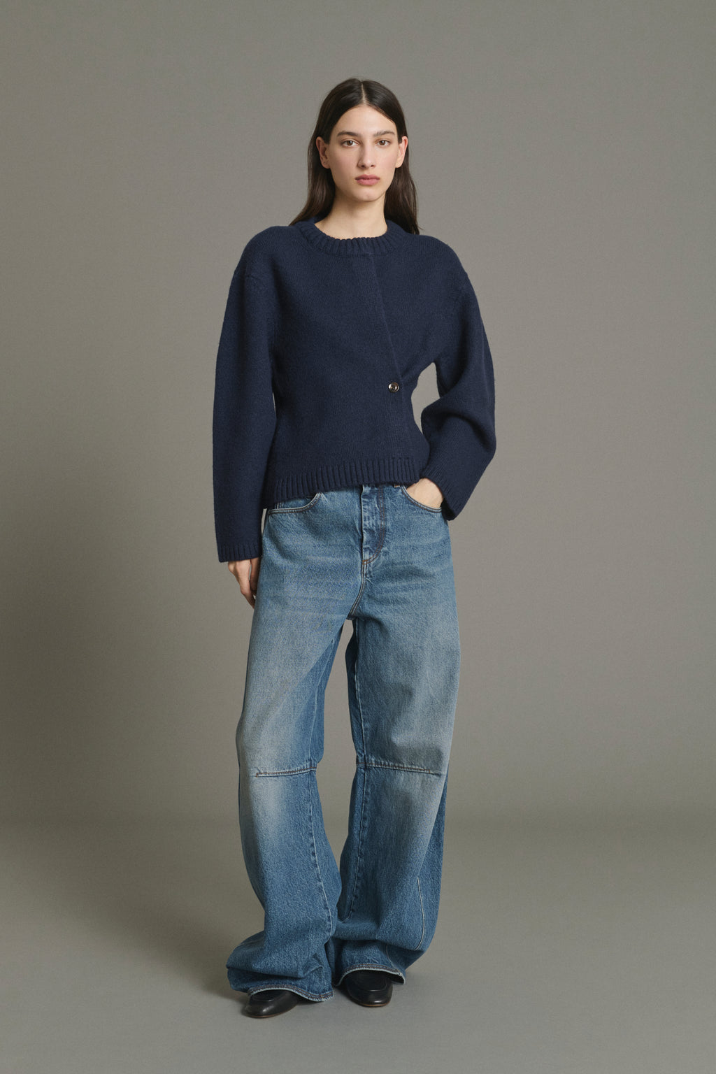 Wool cardigan galileo