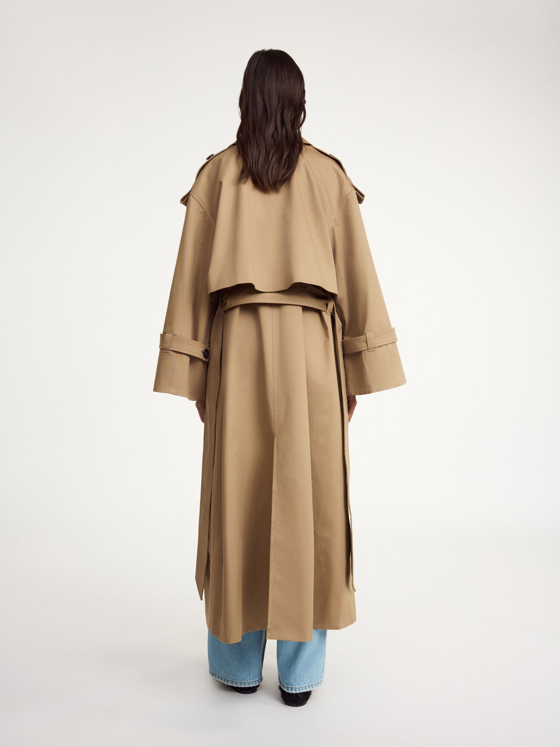 Alaya trench coat