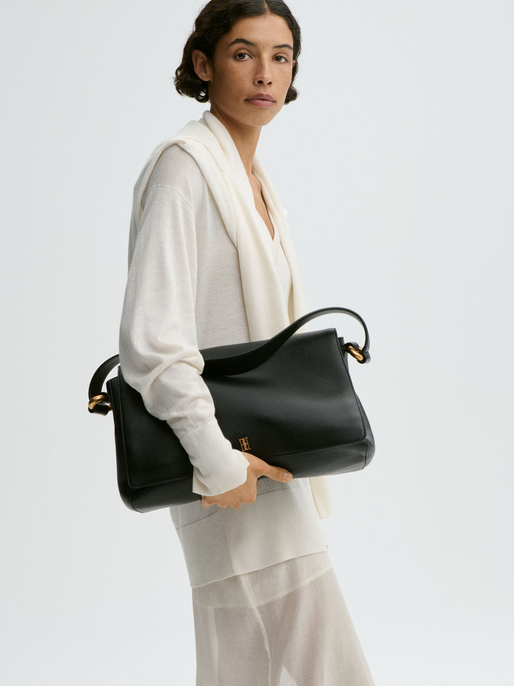 Lelou shoulder bag