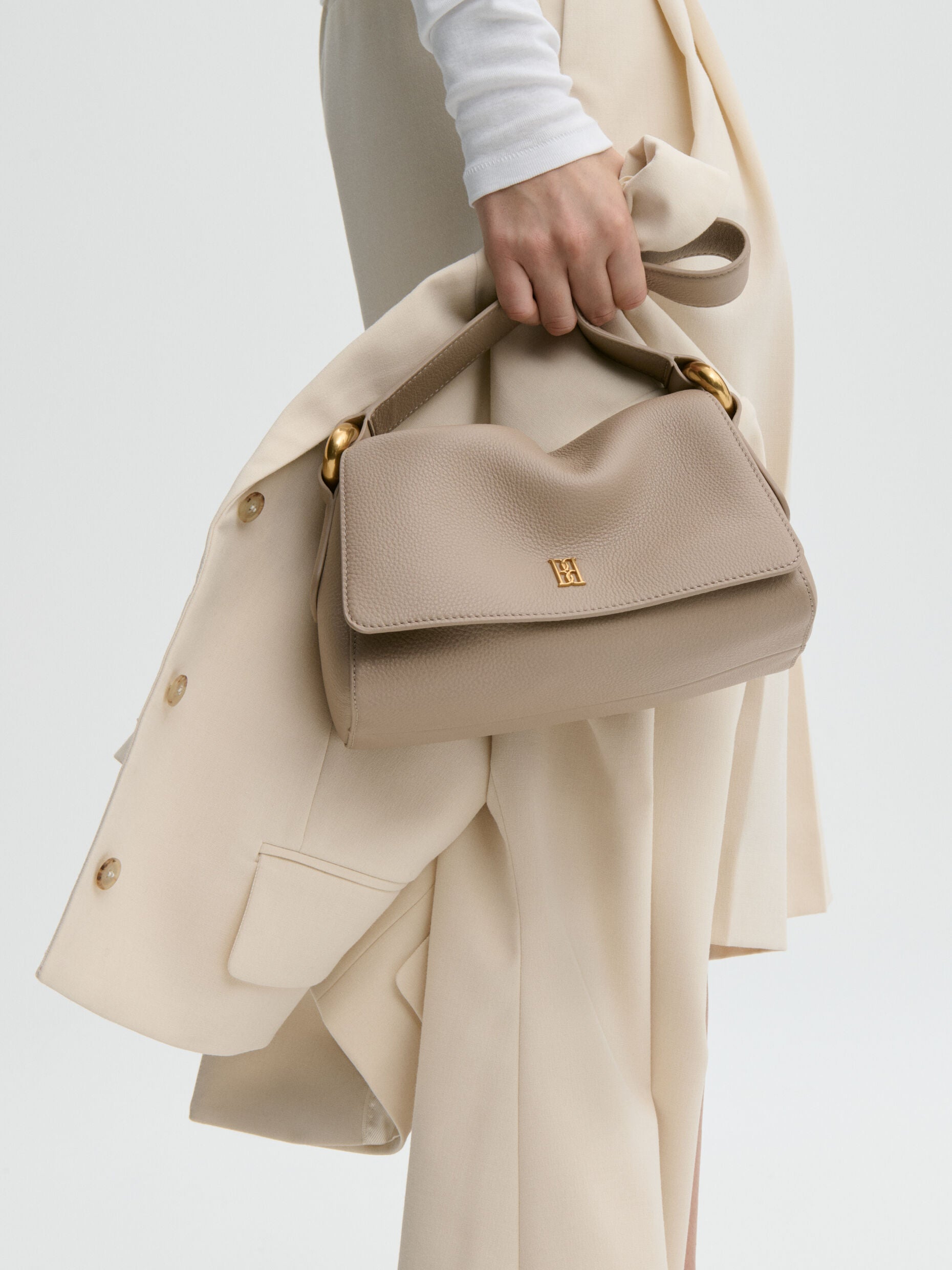 Lellie leather bag