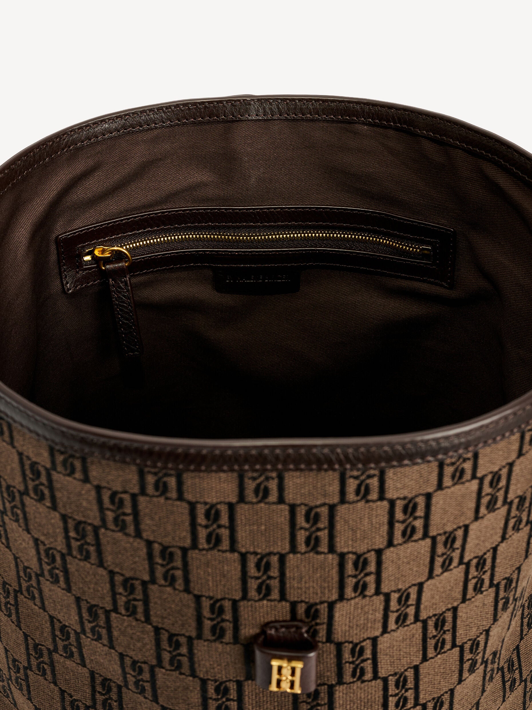 Maryllon bucket bag