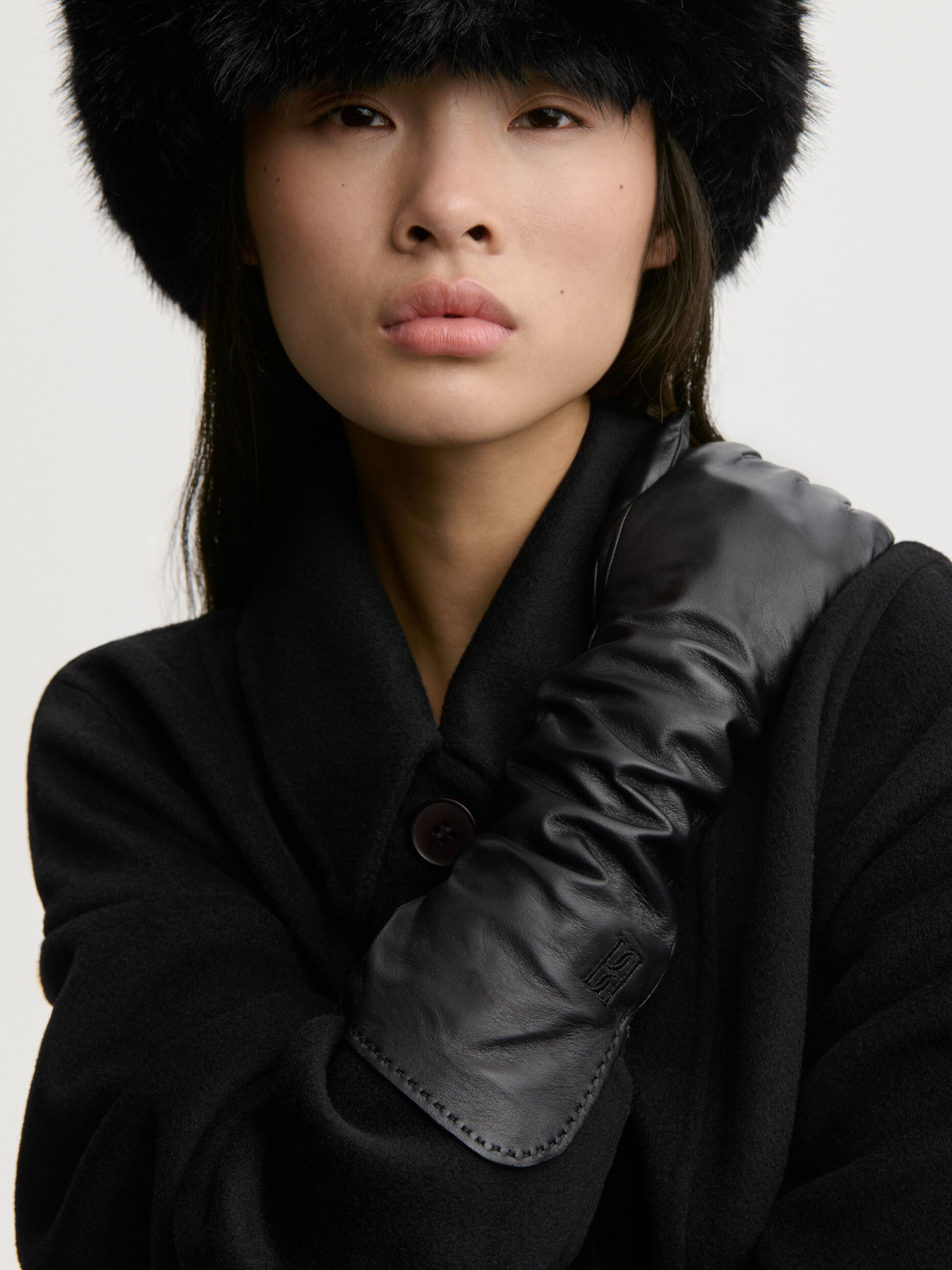 Gemilo leather gloves