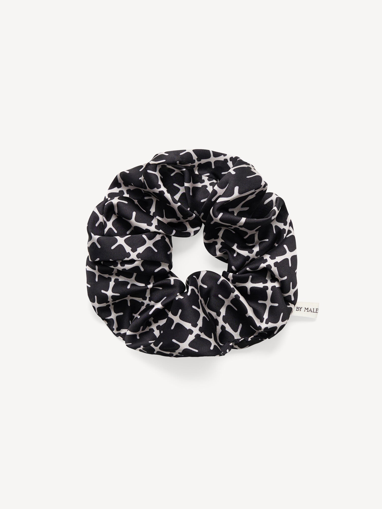 Ada scrunchie