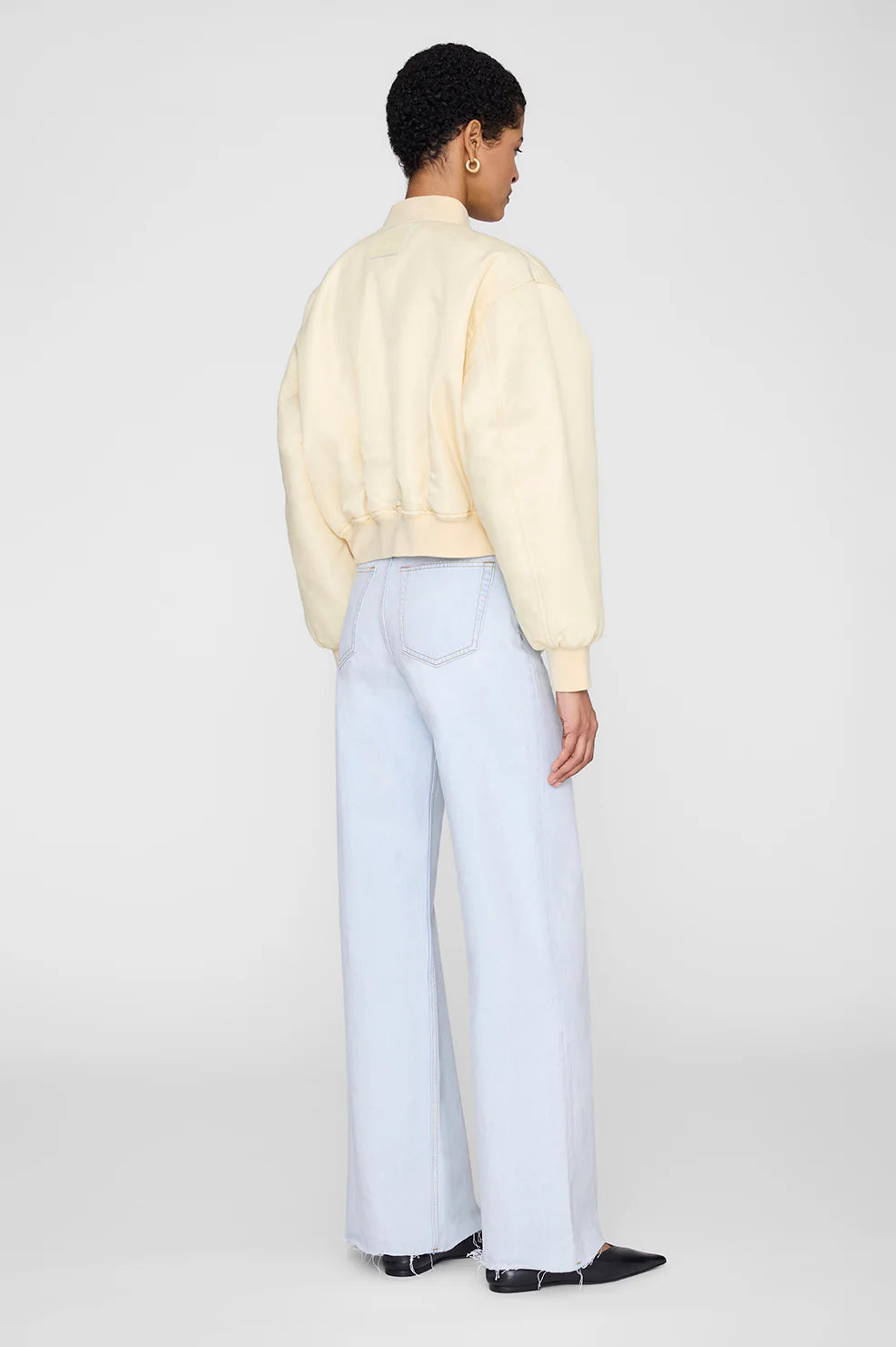 Cropped leon bomber