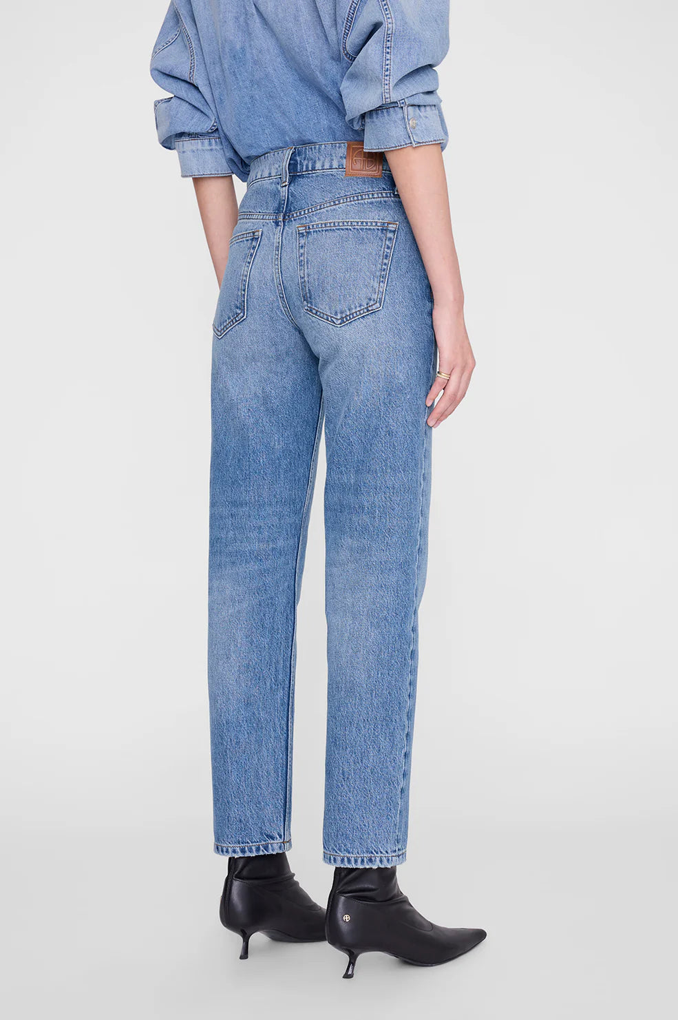 JANE JEAN