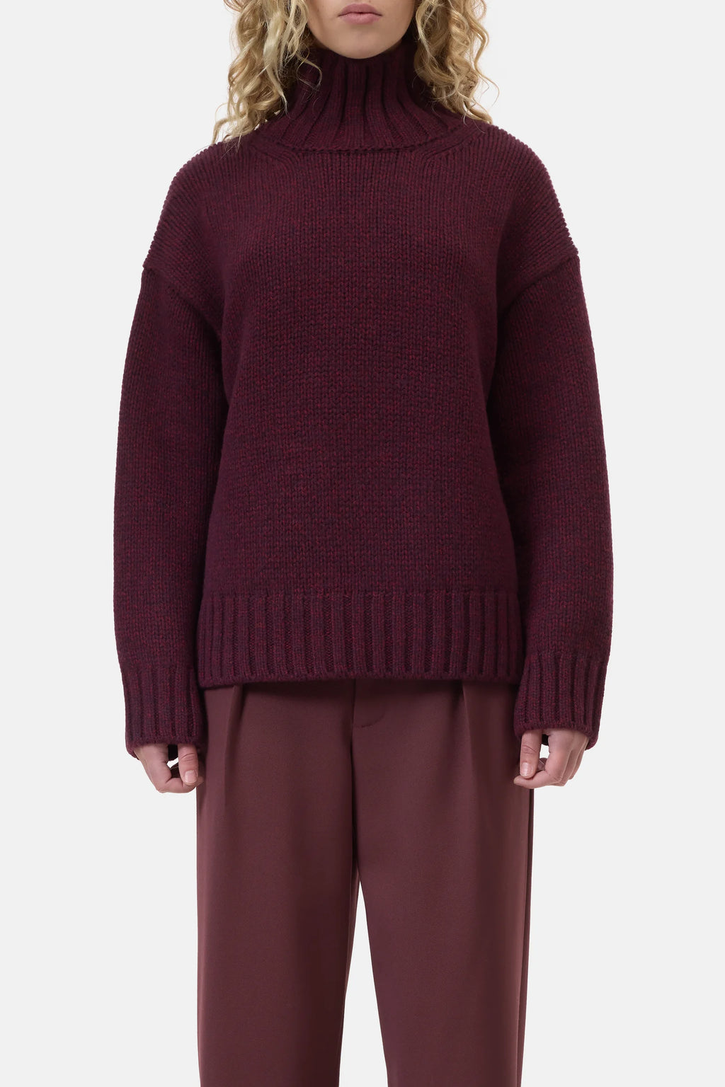 Roll neck pullover