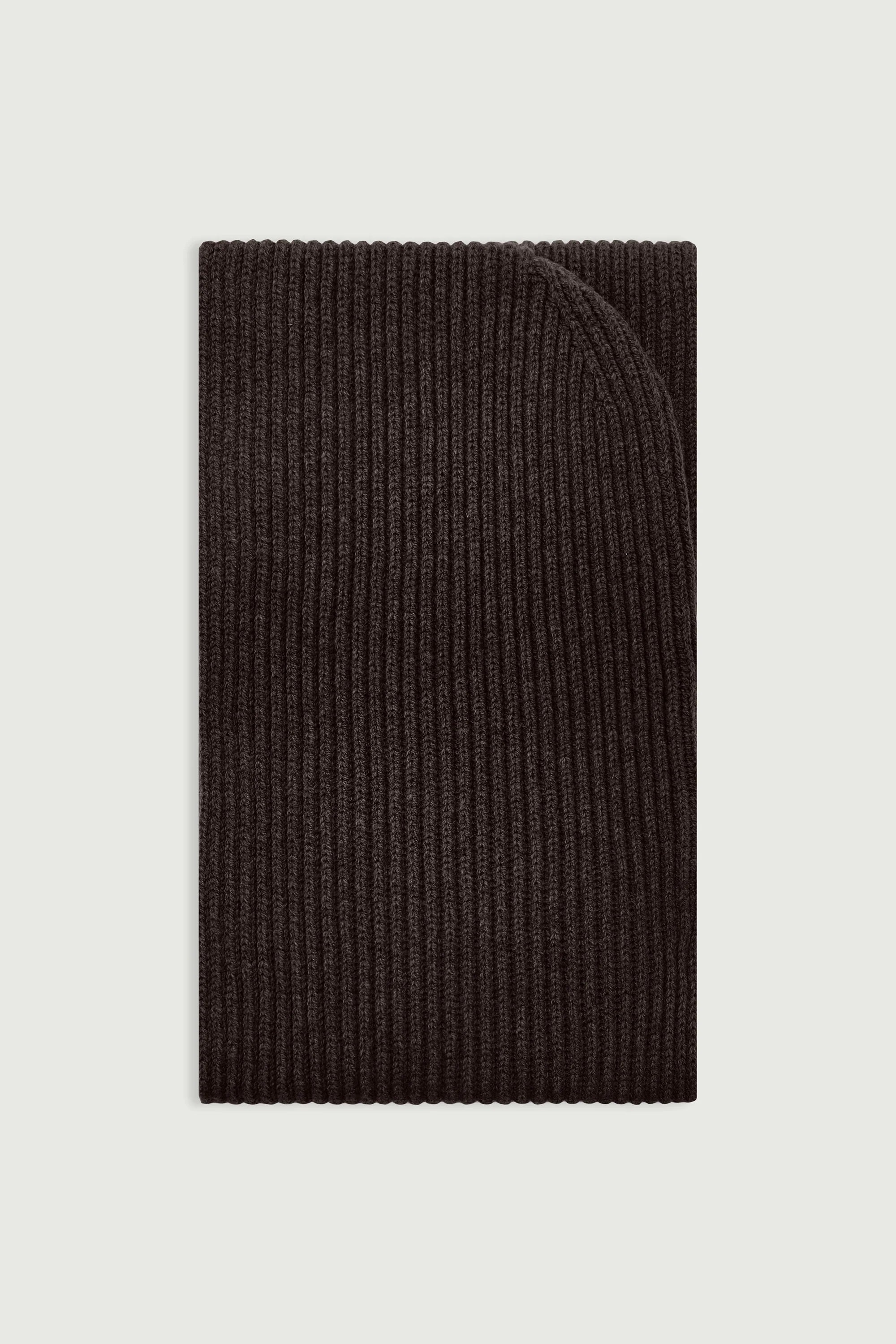 Loretta Scarf
