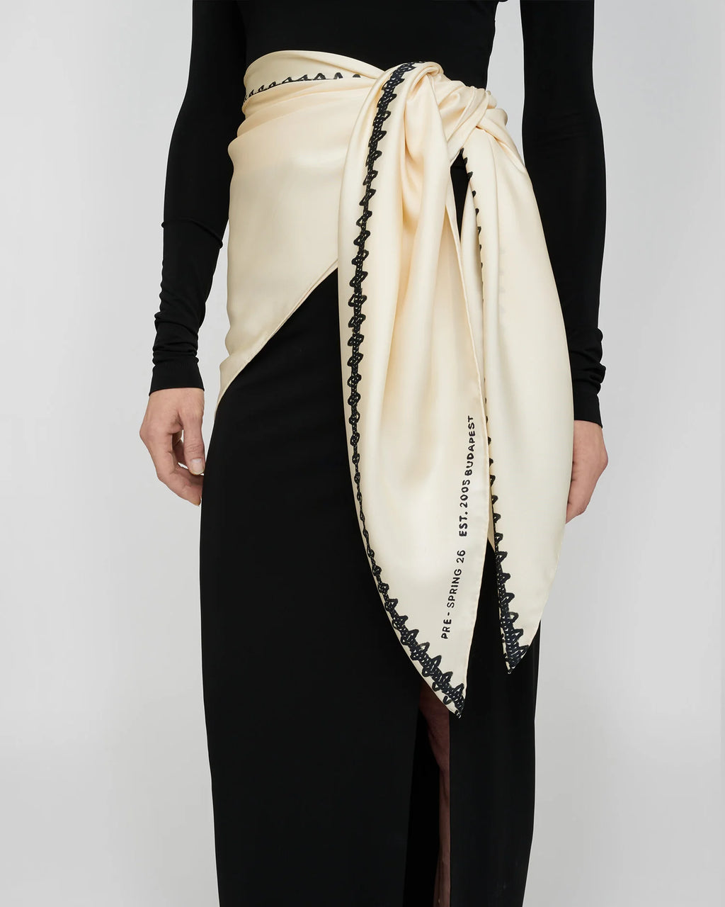 MIANI Scarf